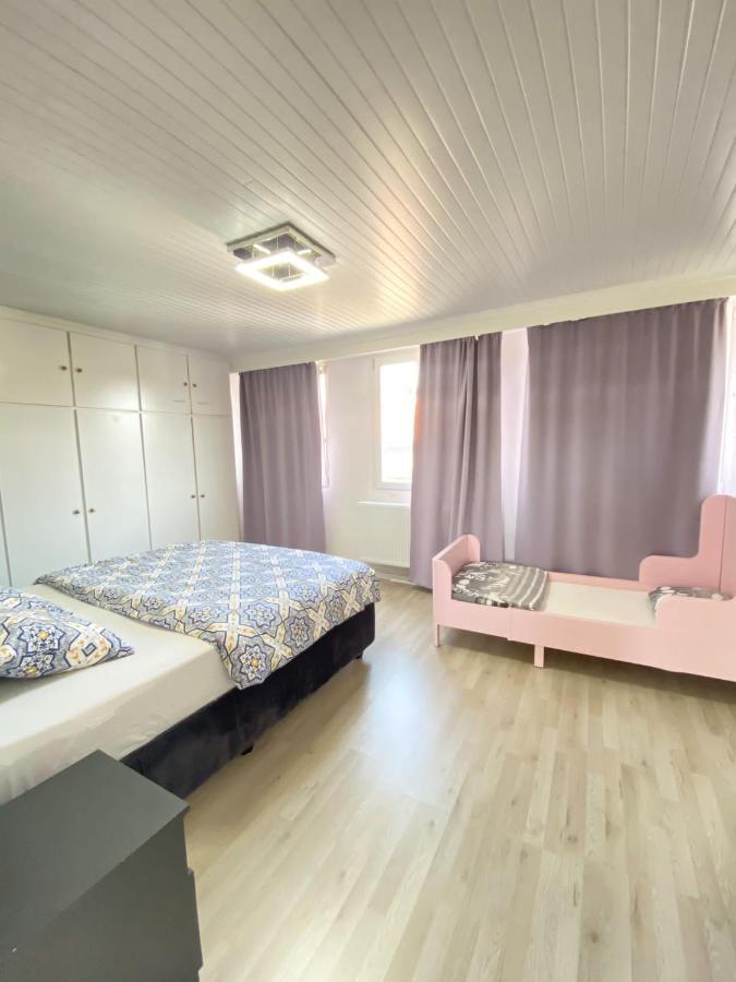 Big Sunset 2 Bedroom House With A Garden Antwerpia Zewnętrze zdjęcie