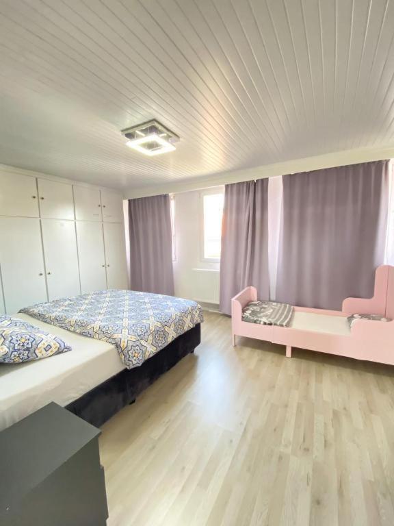 Big Sunset 2 Bedroom House With A Garden Antwerpia Zewnętrze zdjęcie